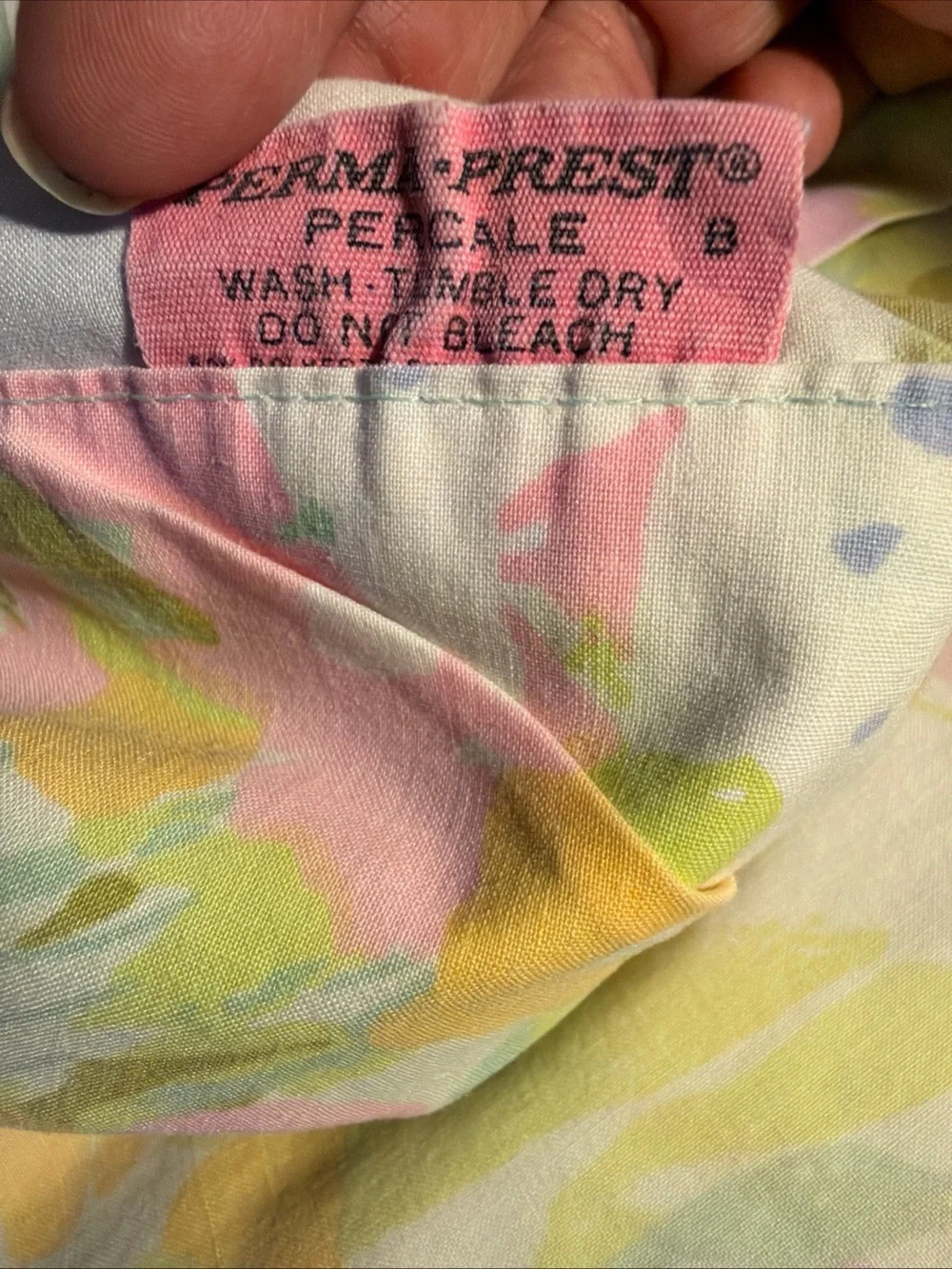Sears Vtg Pastel Floral Cotton pillowcases  - Soft Pink, Yellow & Green 42”x36”